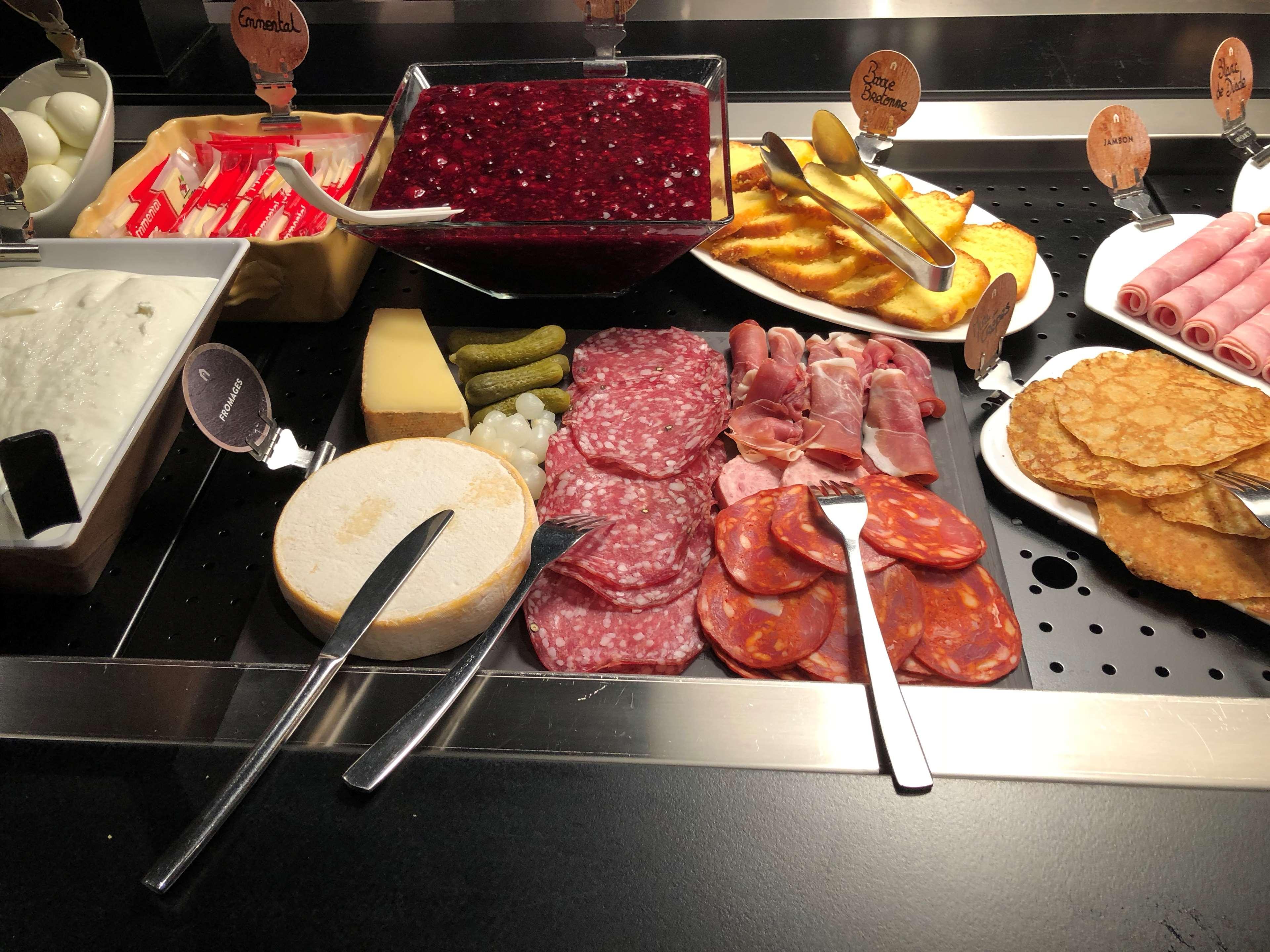 Campanile Amiens - 3*